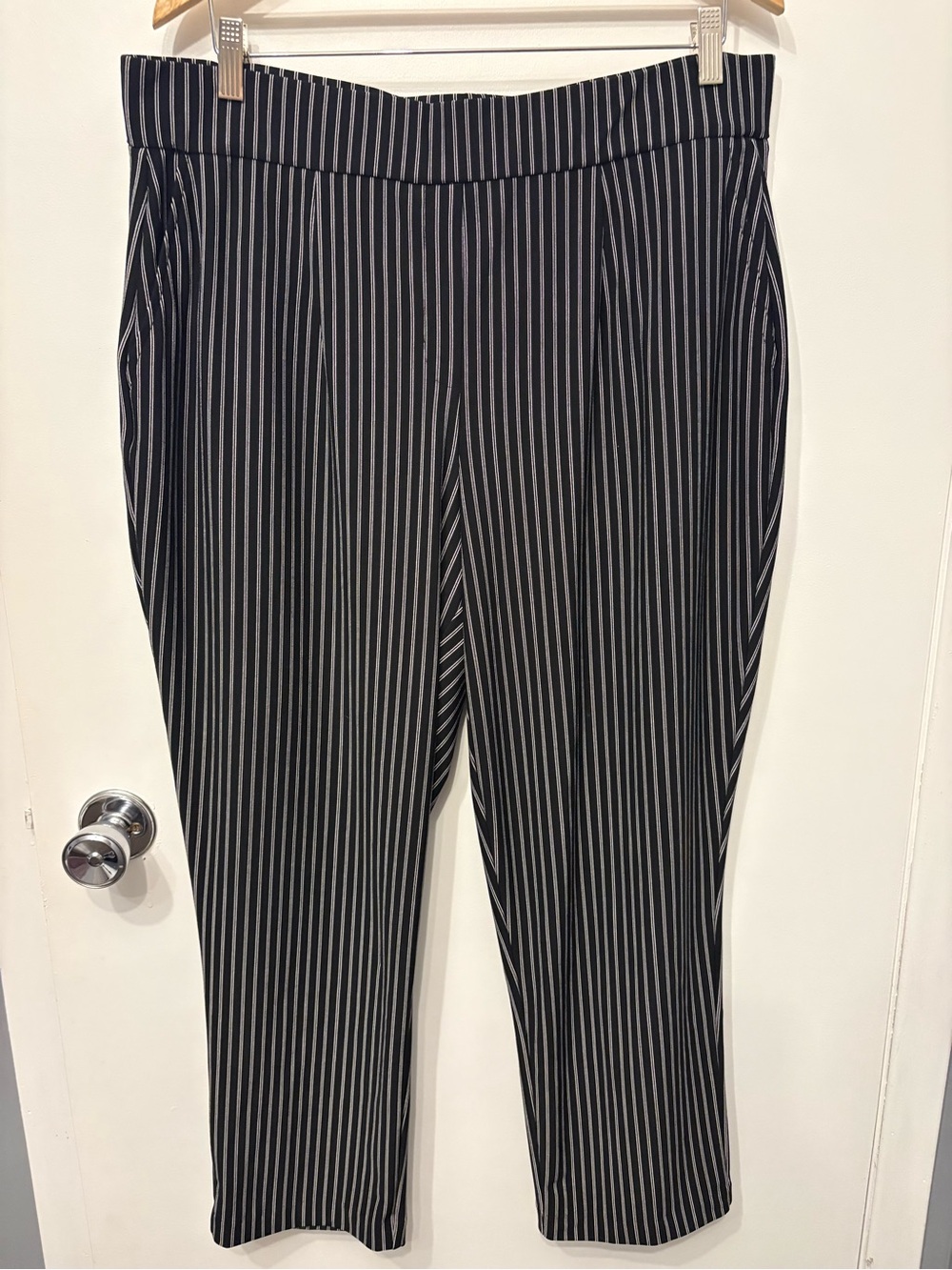 Hilary Radley Women's Black & White Pinstripe Dress Pants